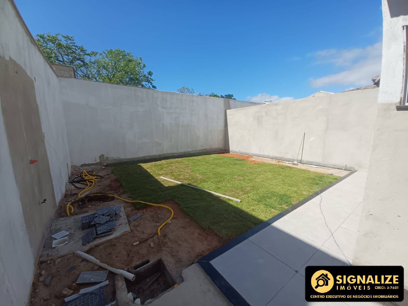 Casa à venda com 3 quartos, 220m² - Foto 16