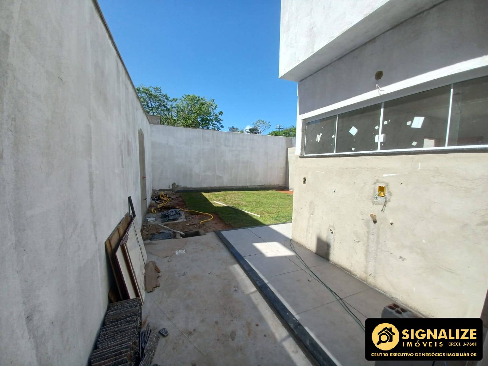 Casa à venda com 3 quartos, 220m² - Foto 20