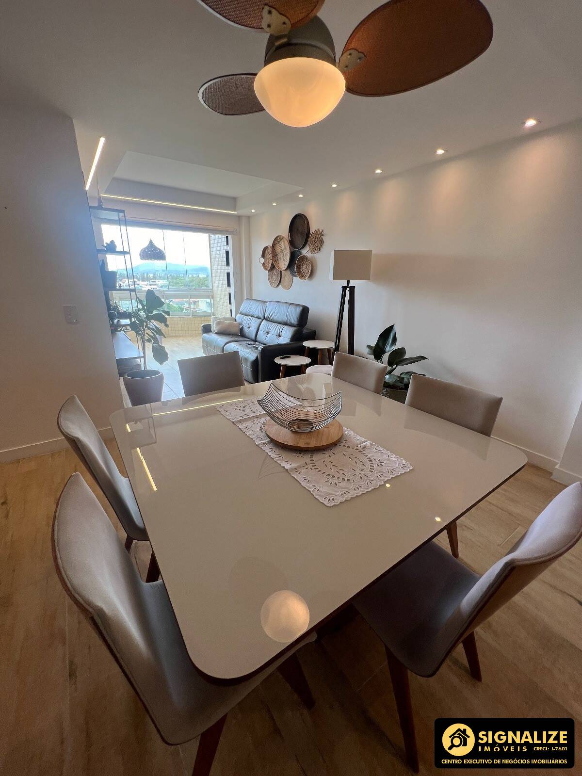 CONFORTO E ESTILO EM UM SÓ LUGAR! APARTAMENTO 02 QUARTOS, BRAGA - CABO FRIO
