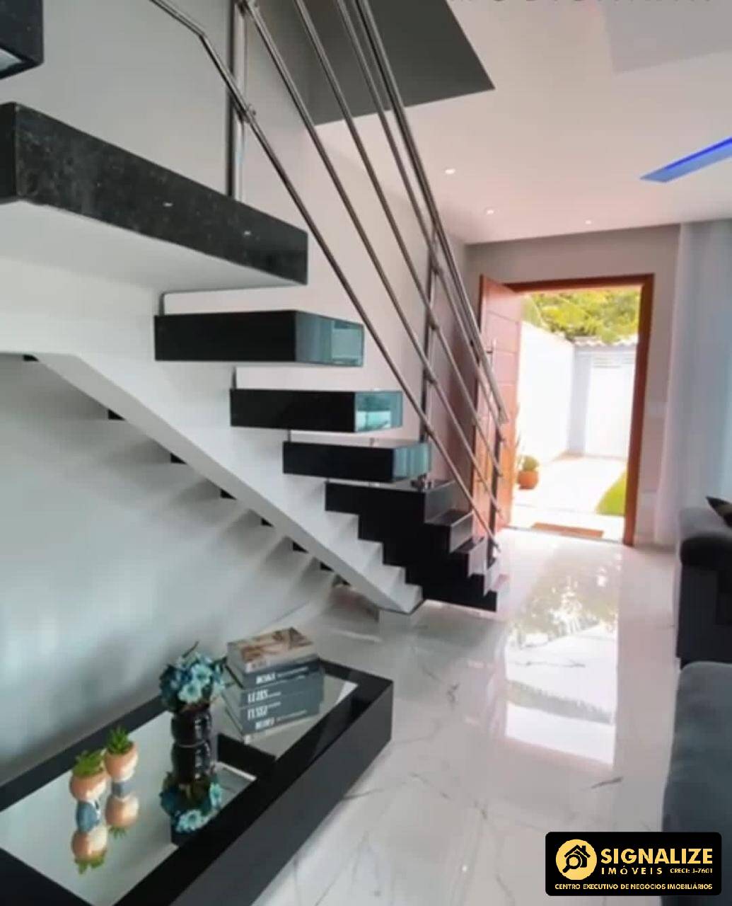 Casa à venda com 3 quartos, 180m² - Foto 8