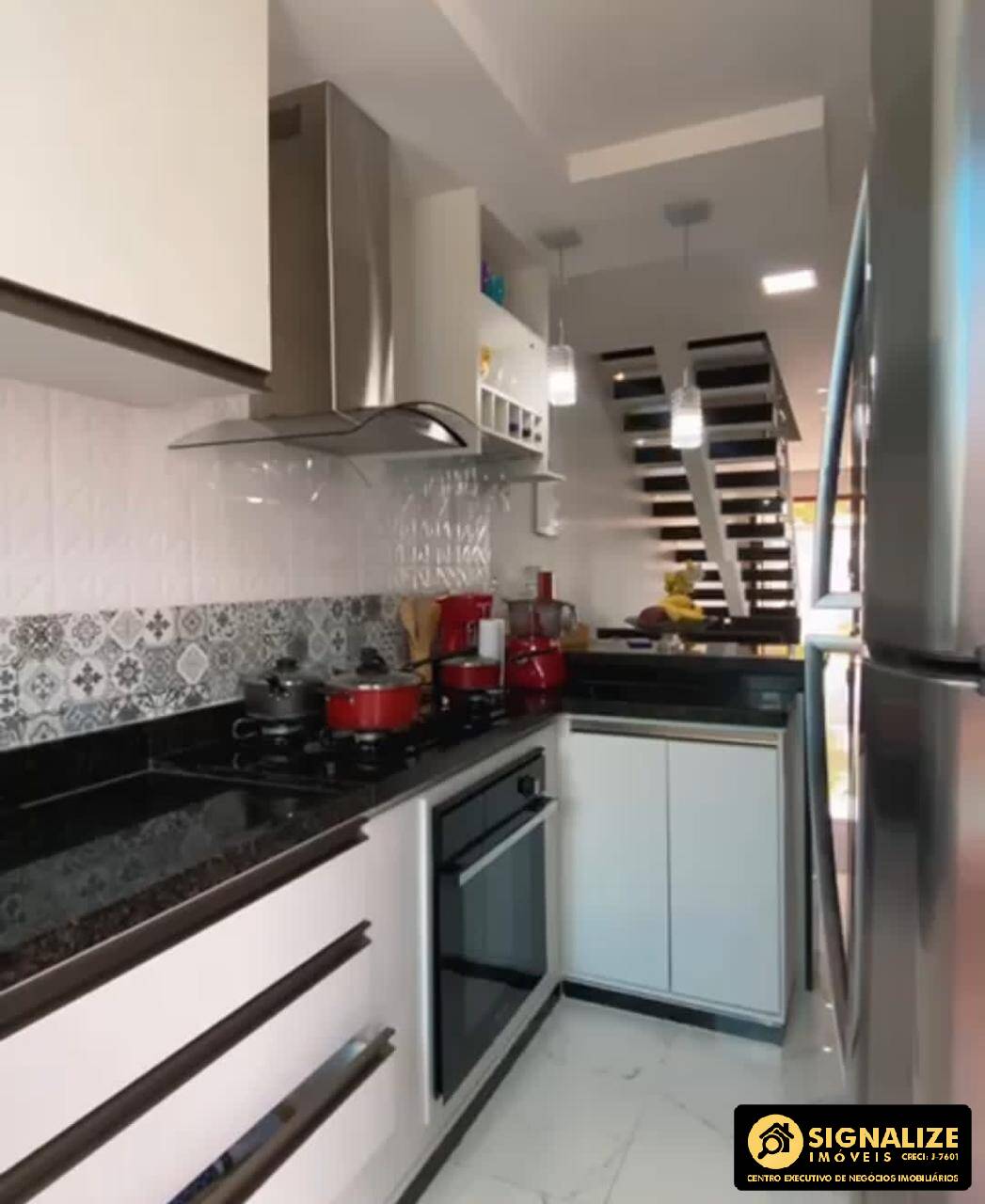 Casa à venda com 3 quartos, 180m² - Foto 7