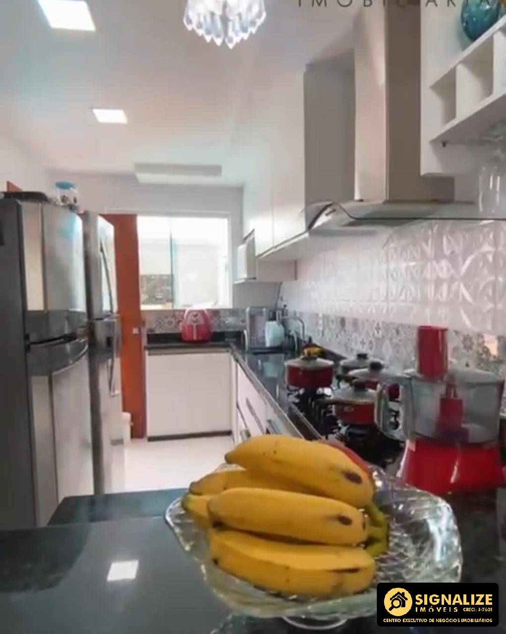 Casa à venda com 3 quartos, 180m² - Foto 6