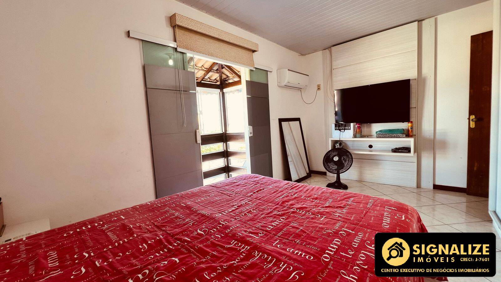 Casa à venda com 2 quartos, 82m² - Foto 8
