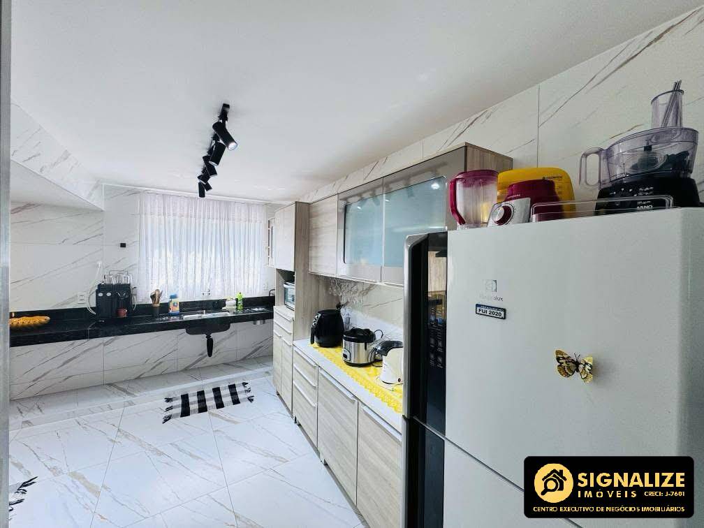 Casa, 4 quartos, 250 m² - Foto 12