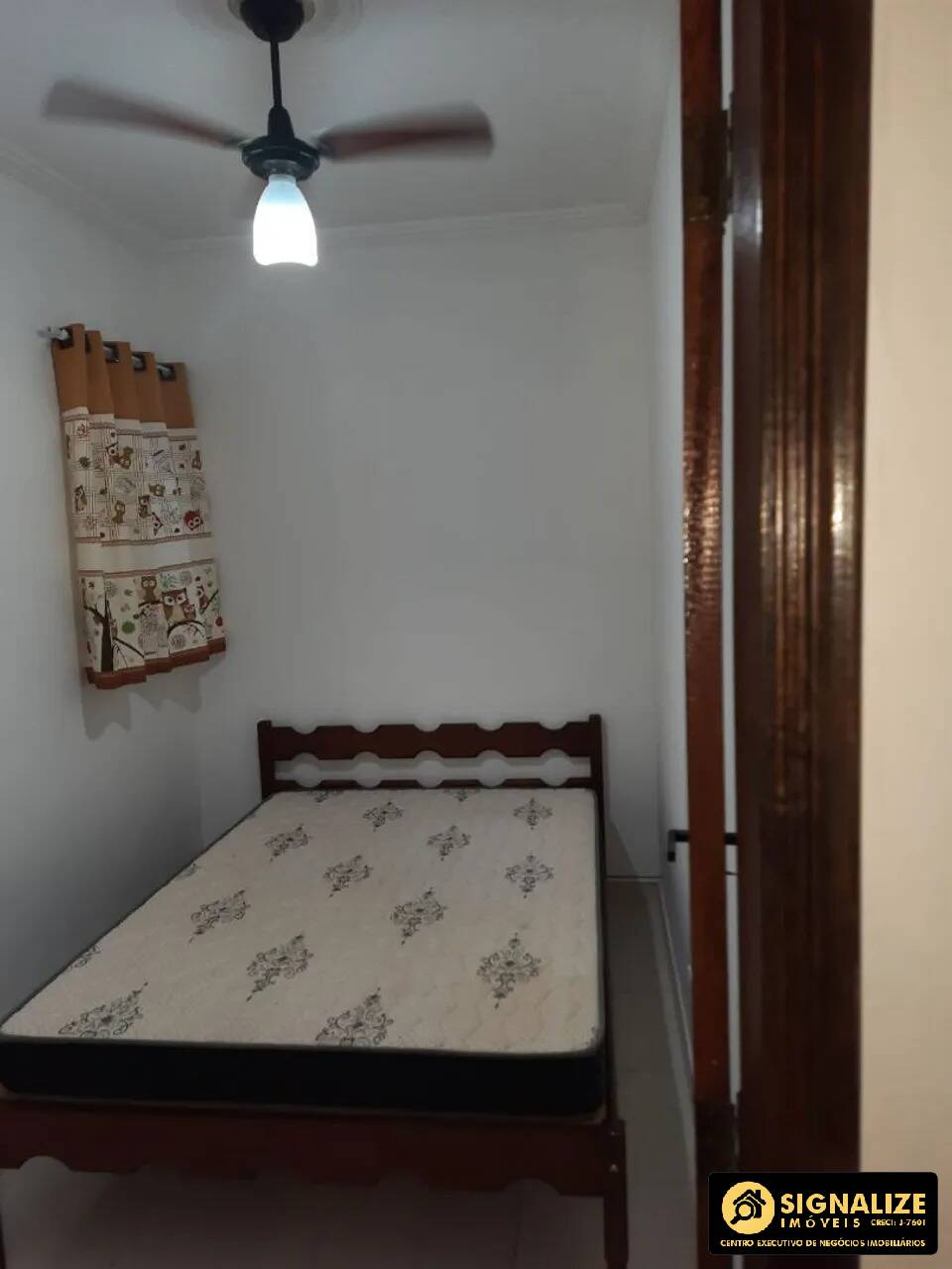 Casa de Condomínio para alugar com 4 quartos, 240m² - Foto 13