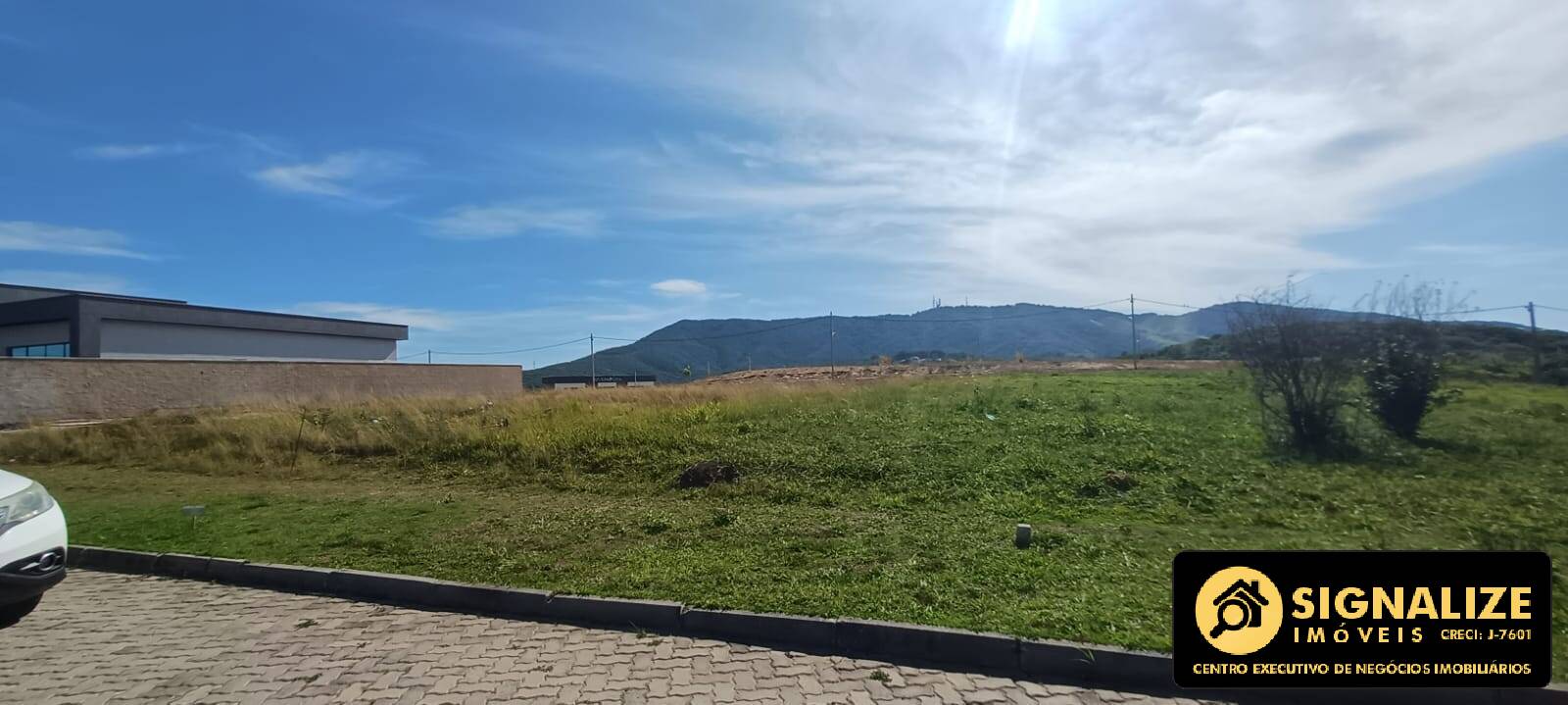 TERRENO À VENDA – CONDOMÍNIO RIVIERA CLASSIC RESORT- SÃO PEDRO DA ALDEIA/RJ