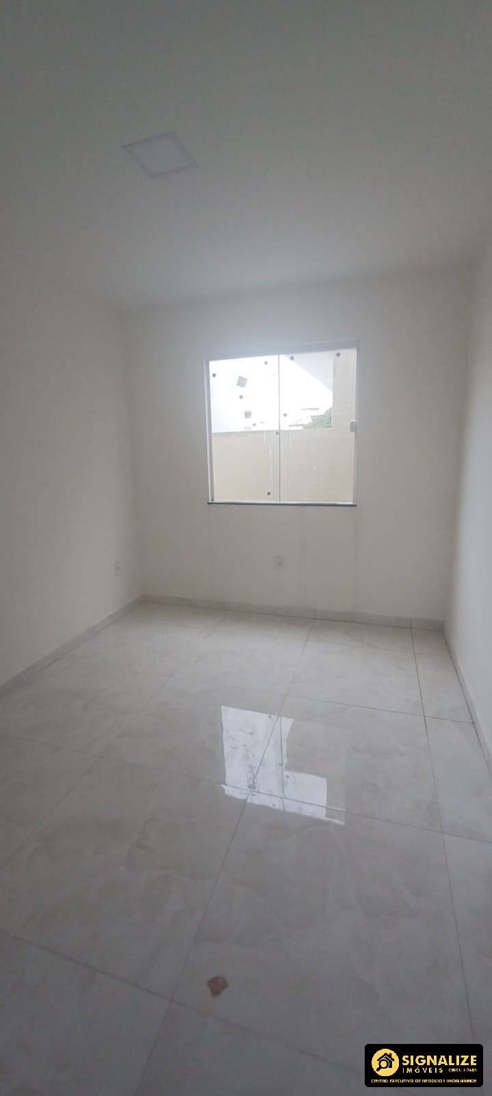 Casa à venda com 2 quartos, 65m² - Foto 6