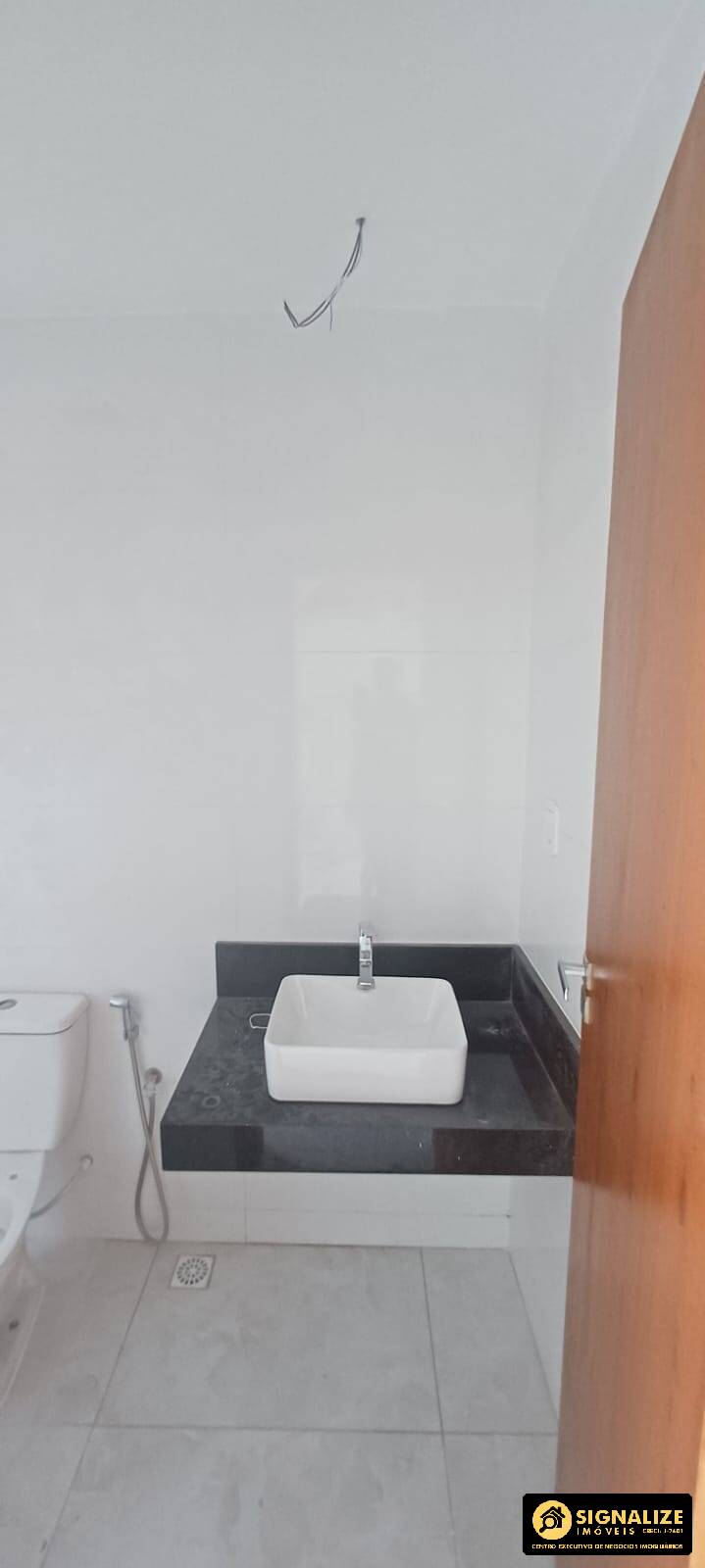 Casa à venda com 2 quartos, 65m² - Foto 11