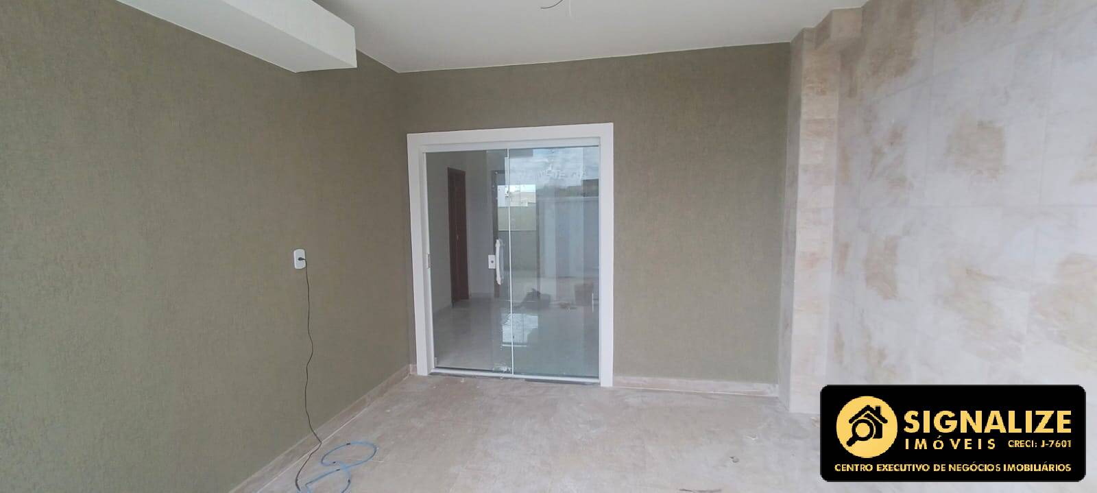 Casa à venda com 2 quartos, 65m² - Foto 13