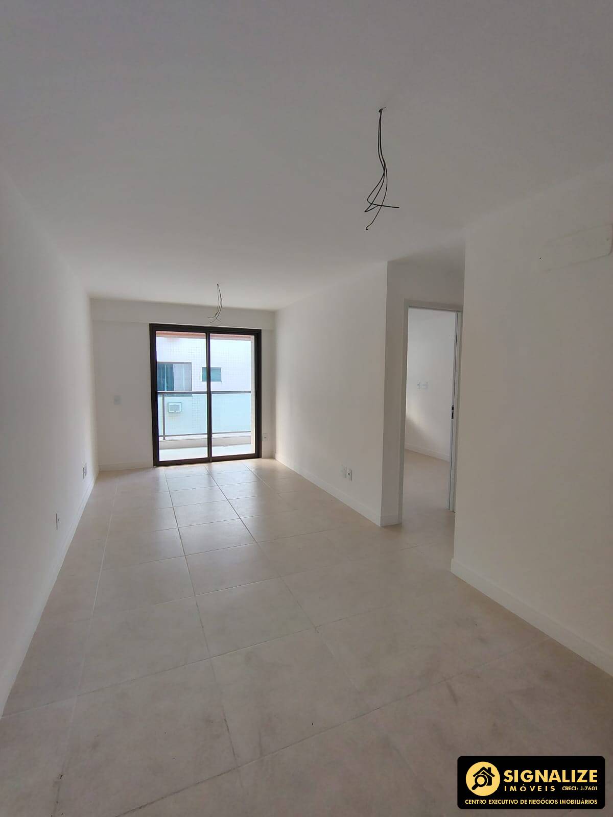 Apartamento à venda com 2 quartos, 84m² - Foto 4