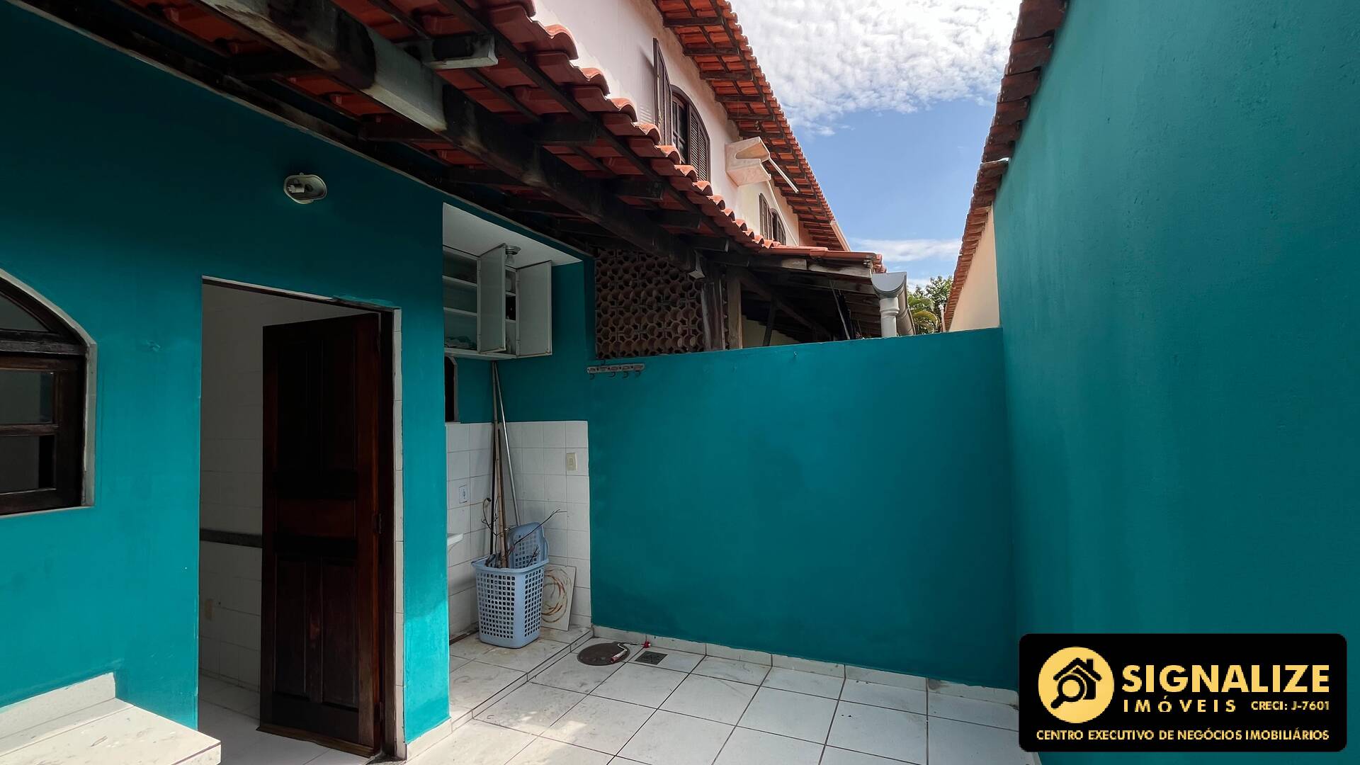 Casa à venda com 2 quartos, 80m² - Foto 23
