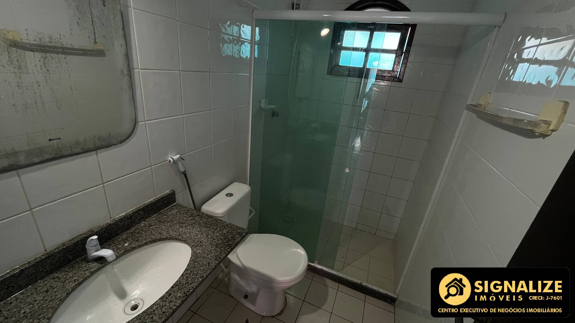 Casa à venda com 2 quartos, 80m² - Foto 11