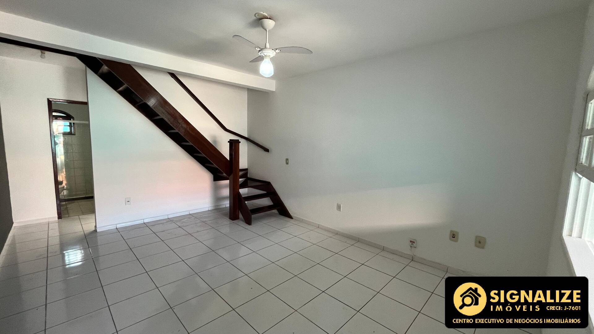 Casa à venda com 2 quartos, 80m² - Foto 5