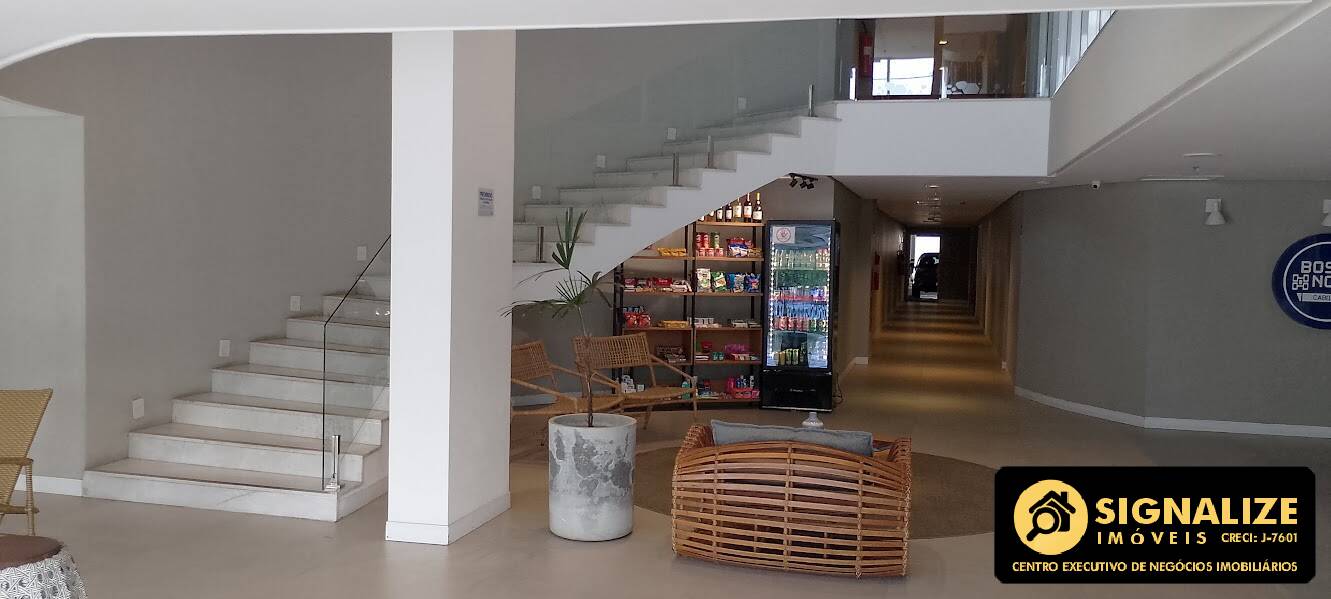 Apartamento à venda com 1 quarto, 42m² - Foto 2