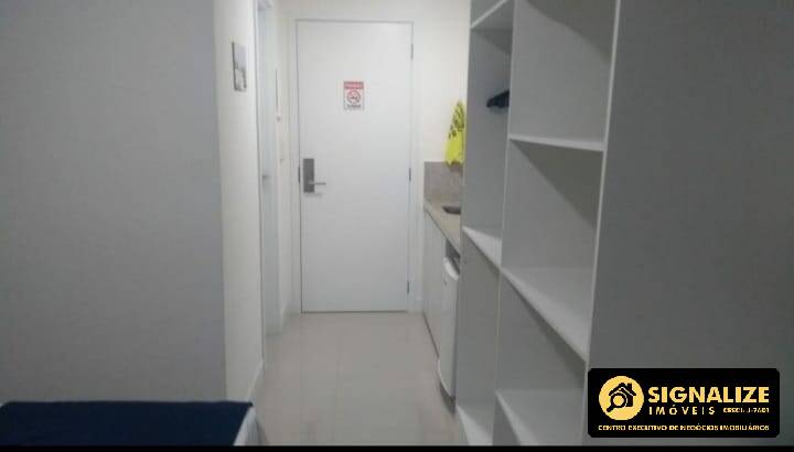 Apartamento à venda com 1 quarto, 42m² - Foto 8