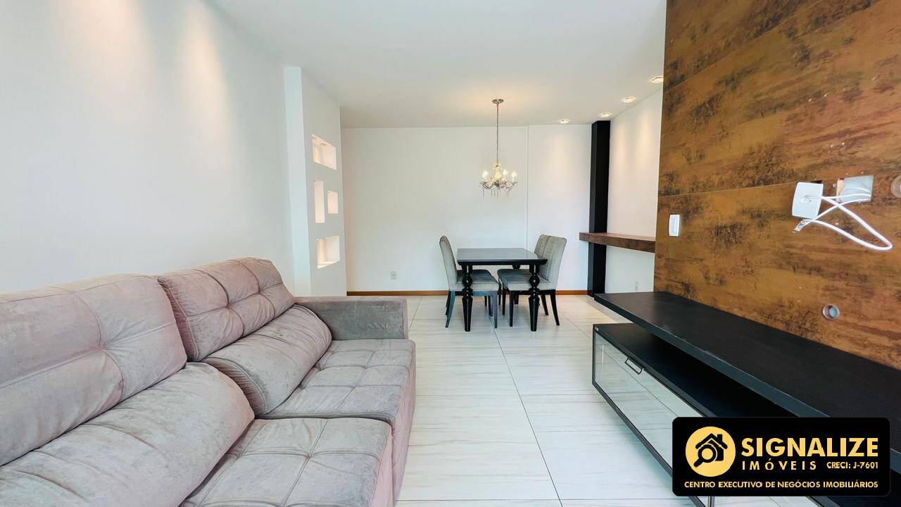Apartamento à venda com 3 quartos, 131m² - Foto 2