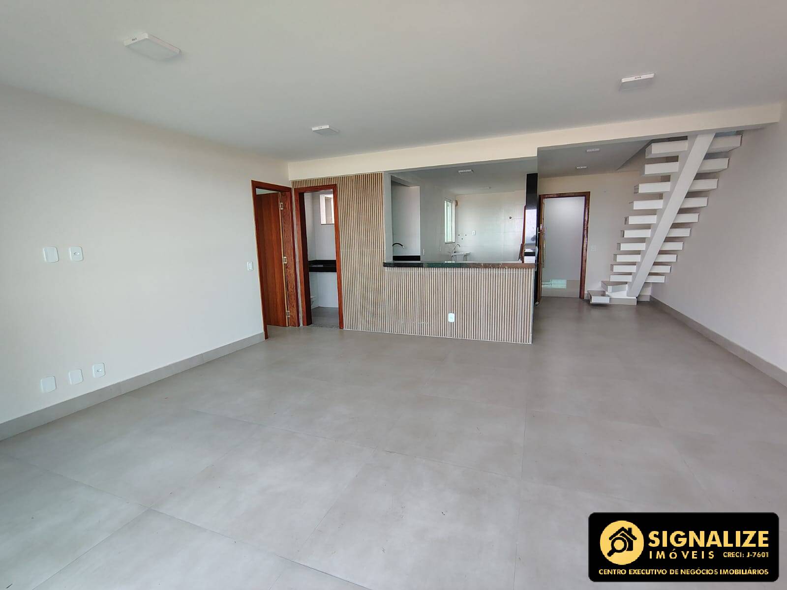 Cobertura à venda com 3 quartos, 186m² - Foto 3