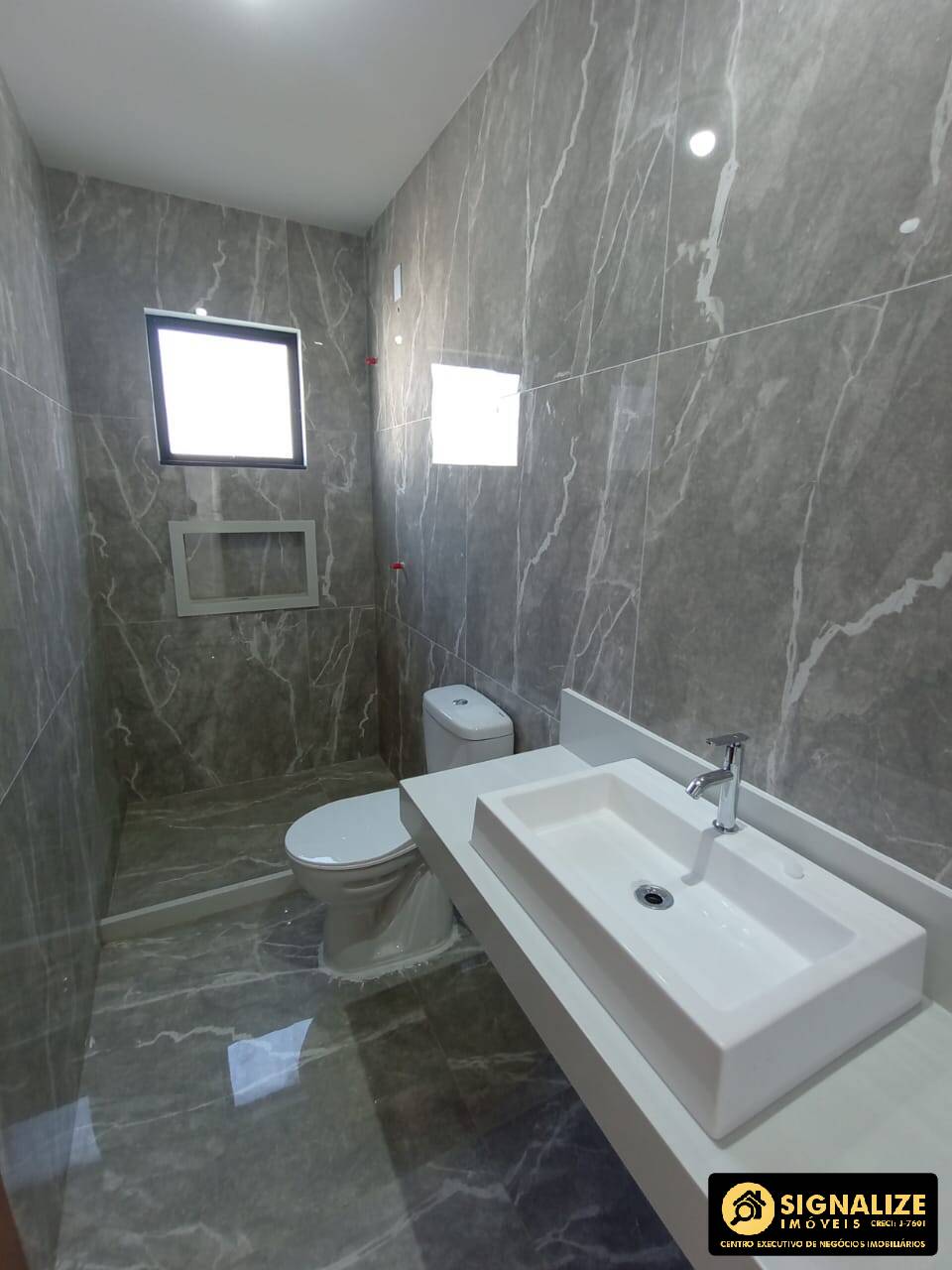Casa à venda com 3 quartos, 76m² - Foto 13