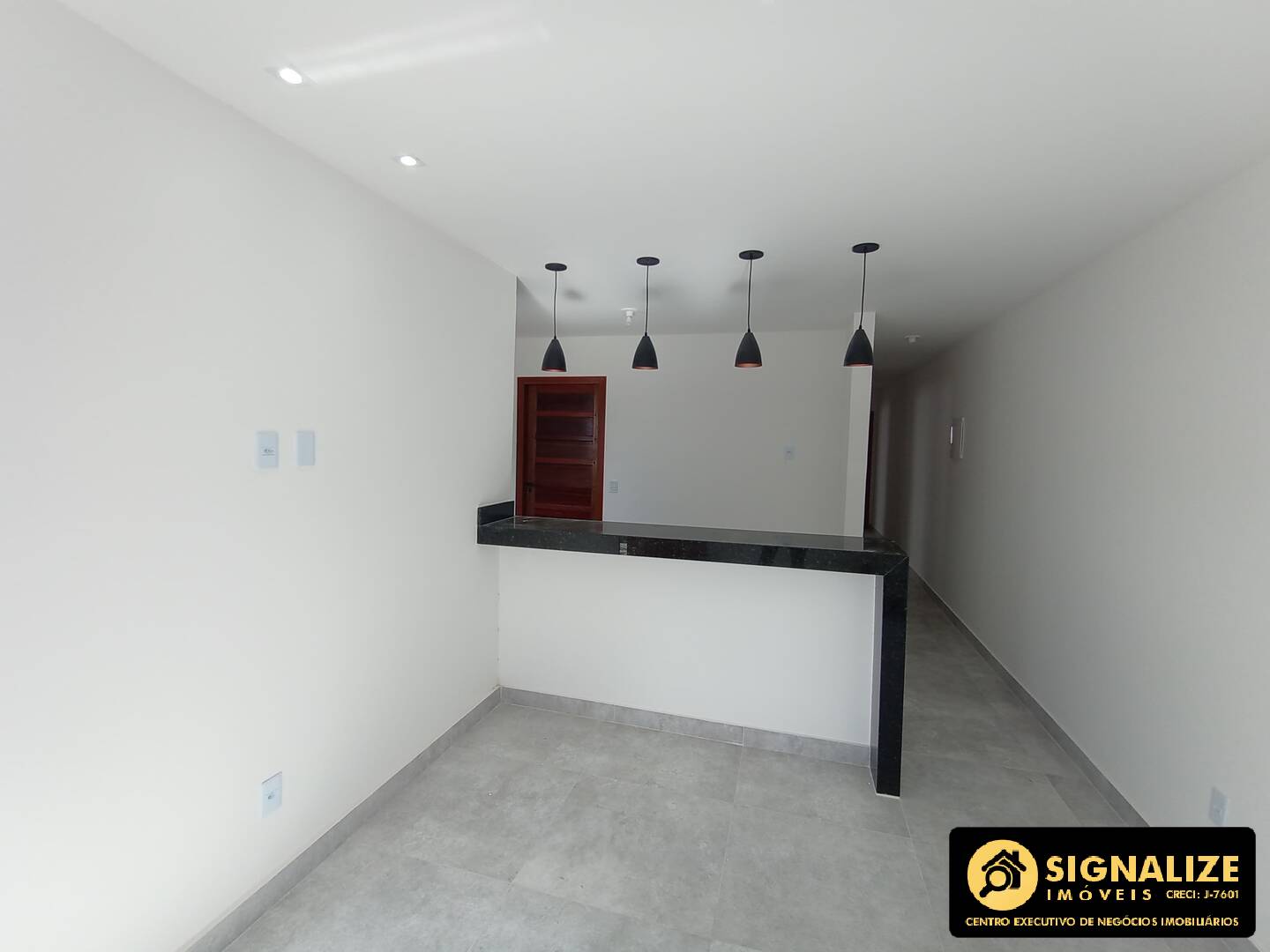 Casa à venda com 3 quartos, 76m² - Foto 3