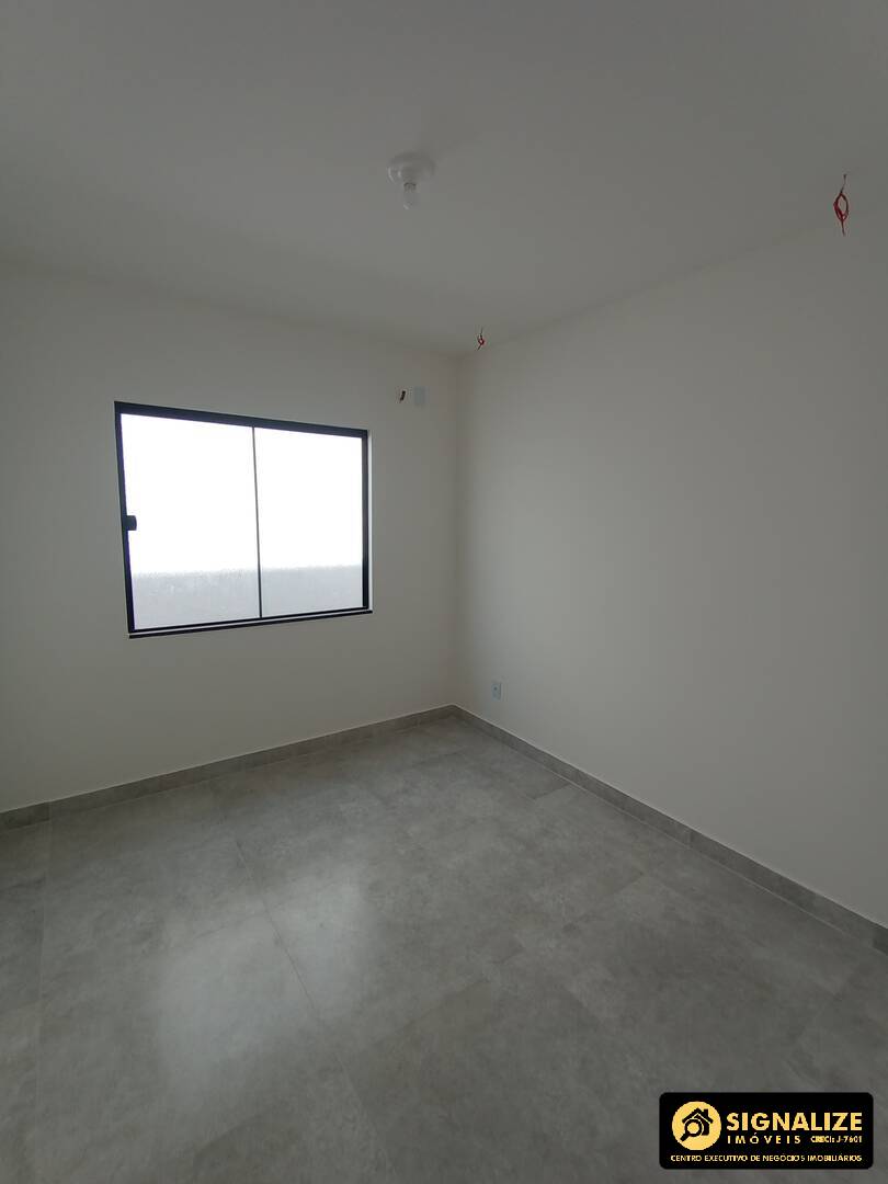Casa à venda com 3 quartos, 76m² - Foto 10