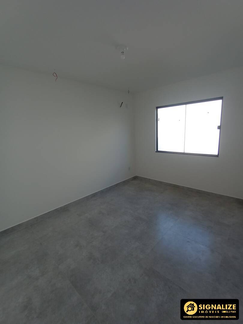 Casa à venda com 3 quartos, 76m² - Foto 9