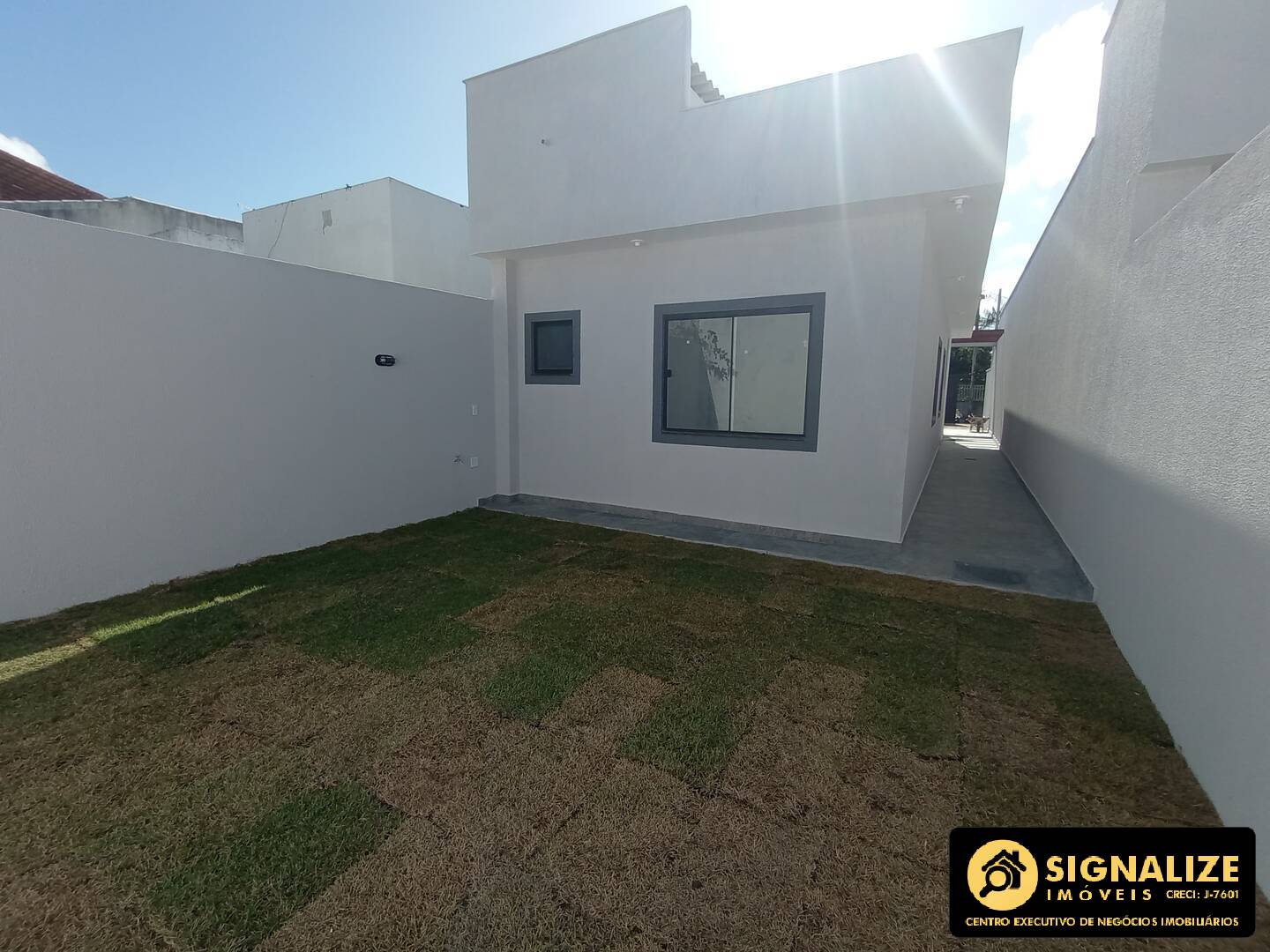 Casa à venda com 3 quartos, 76m² - Foto 14