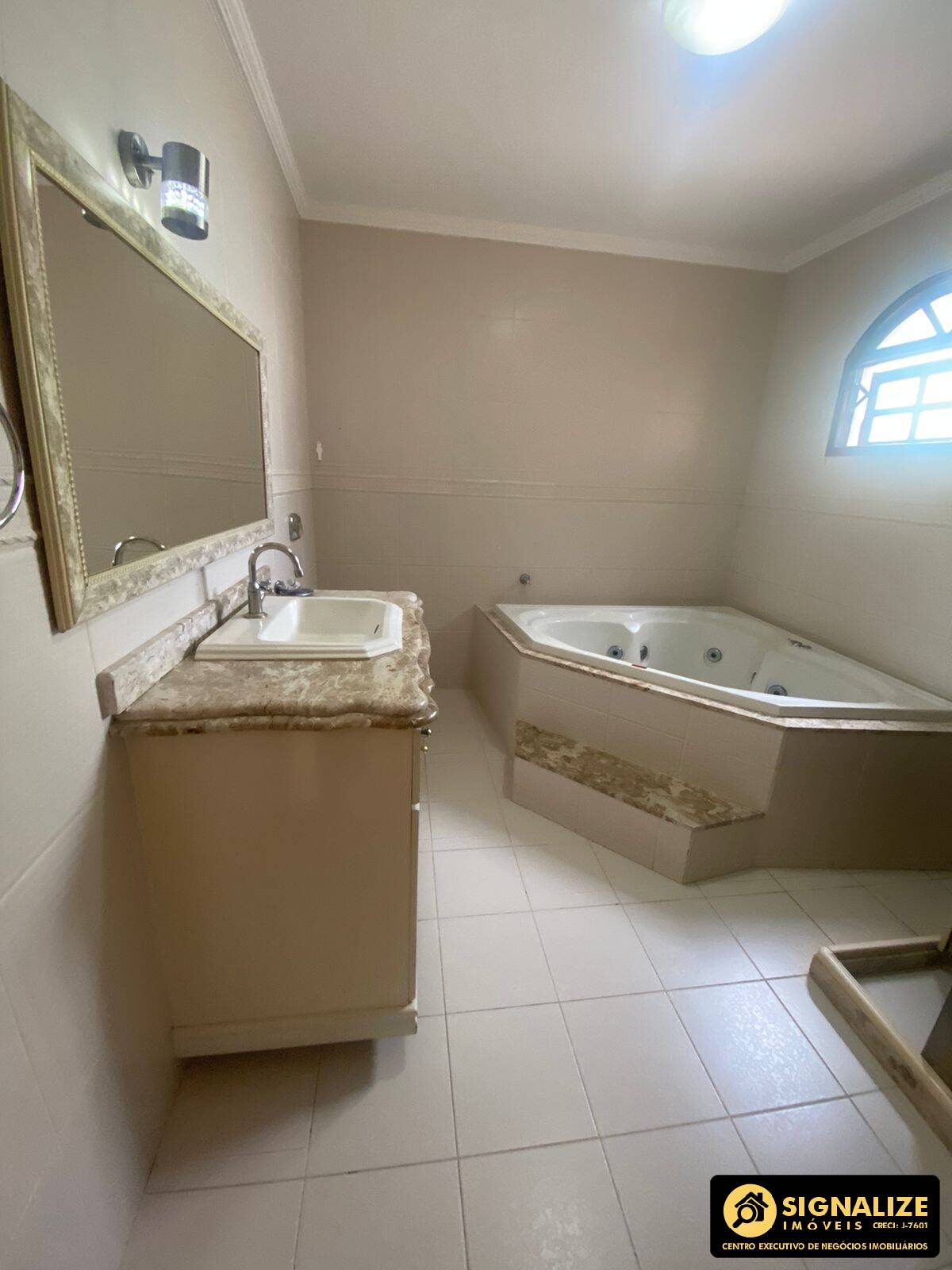 Casa, 4 quartos, 280 m² - Foto 22