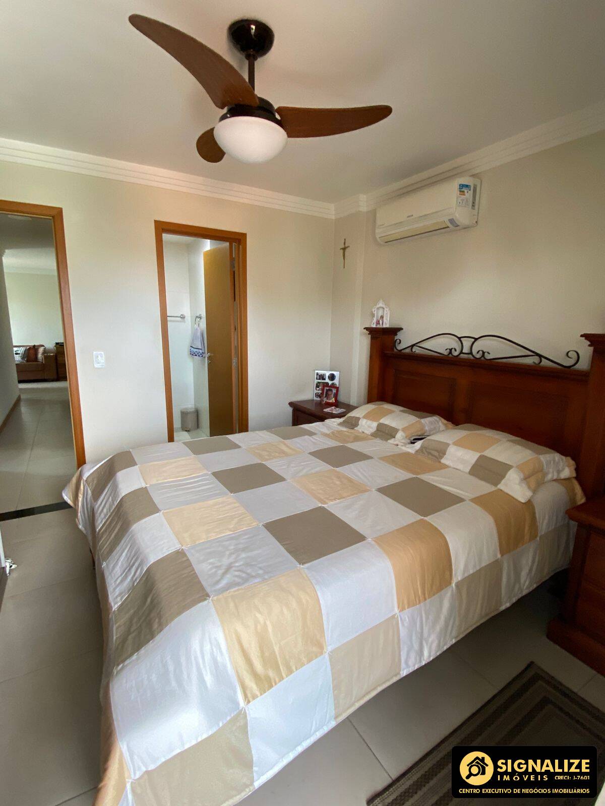 Apartamento à venda com 3 quartos, 131m² - Foto 11