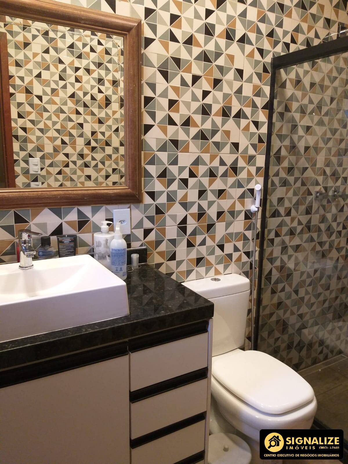 Casa de Condomínio para alugar com 4 quartos, 252m² - Foto 24