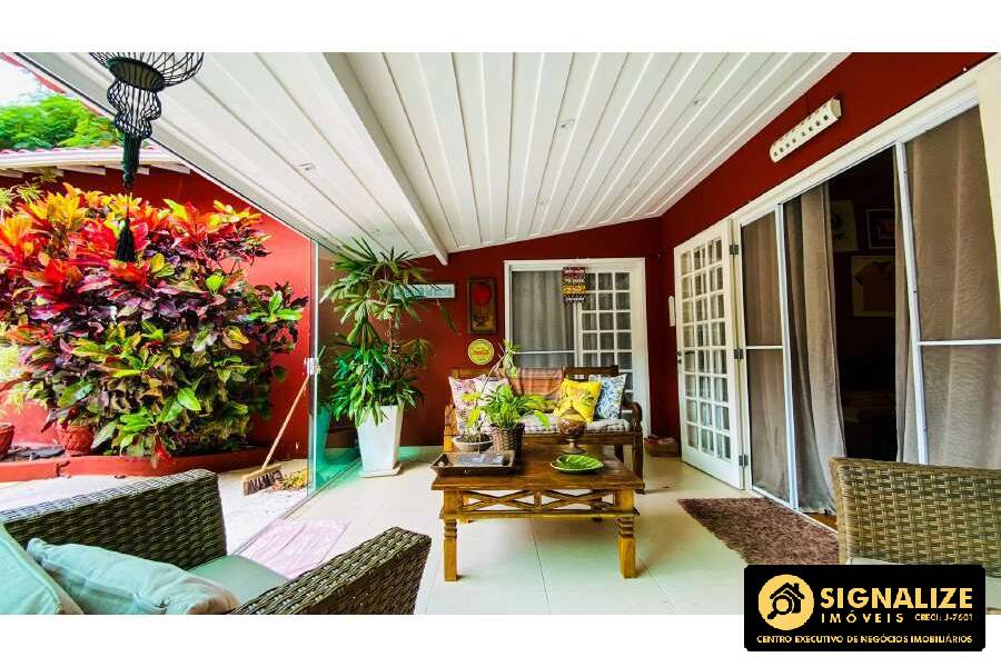 Casa de Condomínio para alugar com 4 quartos, 200m² - Foto 15