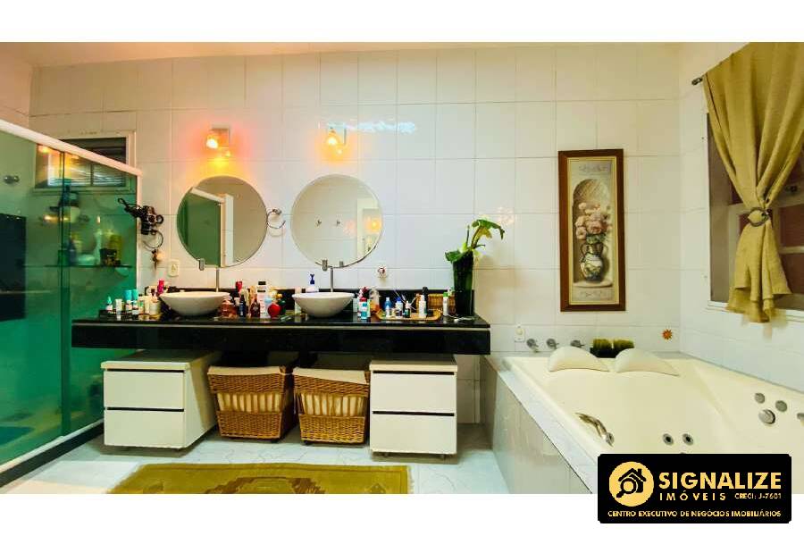 Casa de Condomínio para alugar com 4 quartos, 200m² - Foto 25
